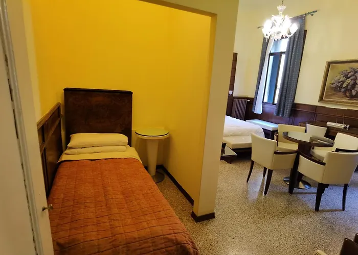 Palazzo Eugenia - Minelli 3* Венеция