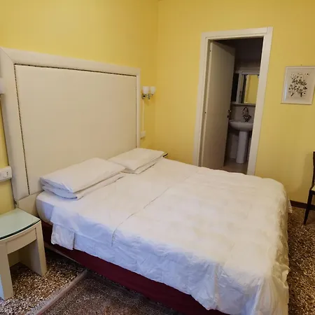 Palazzo Eugenia - Minelli Bed & Breakfast Venedig