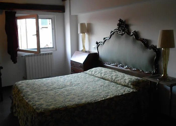 Nocleg ze śniadaniem Palazzo Eugenia - Minelli Wenecja