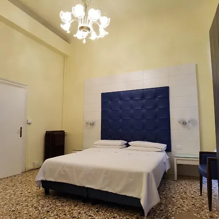 Palazzo Eugenia - Minelli 3* ונציה