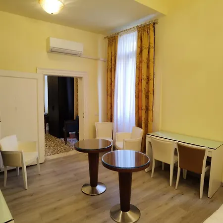 Palazzo Eugenia - Minelli לינה וארוחת בוקר ונציה