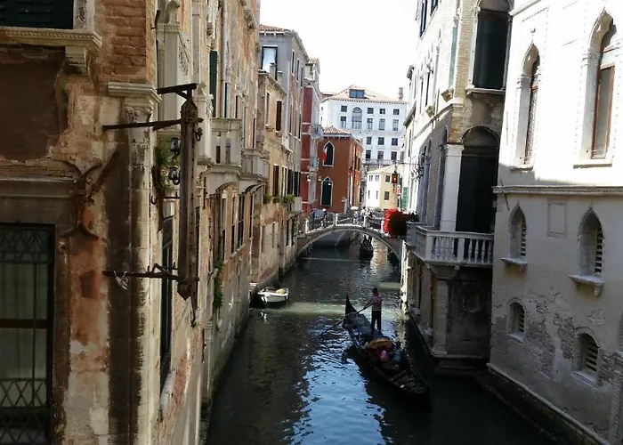 Palazzo Eugenia - Minelli 3*